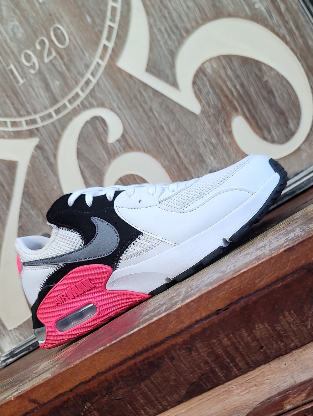 🔥 Nike Air Max Excee "Hyper Pink" Wmns 8 Great Condition, Fast Shipping - Picture 14 of 14